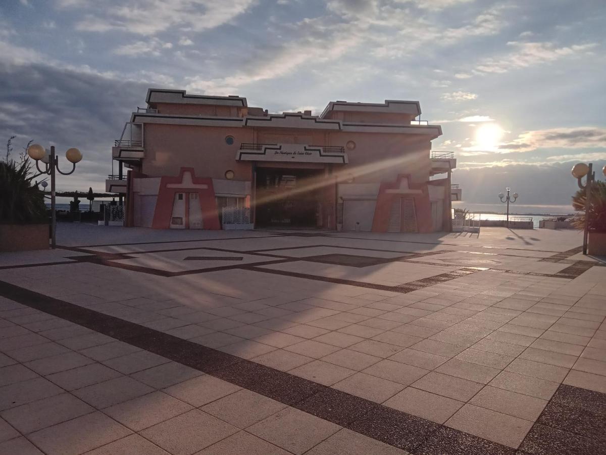 Piscine, Plage En Ascenseur, Clim, Wifi, Linge Fourni Сет Екстериор снимка